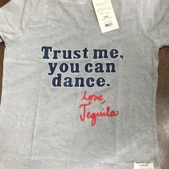 Gray Short Sleeve Tee with Blue and Red Print - Picture 6 of 7